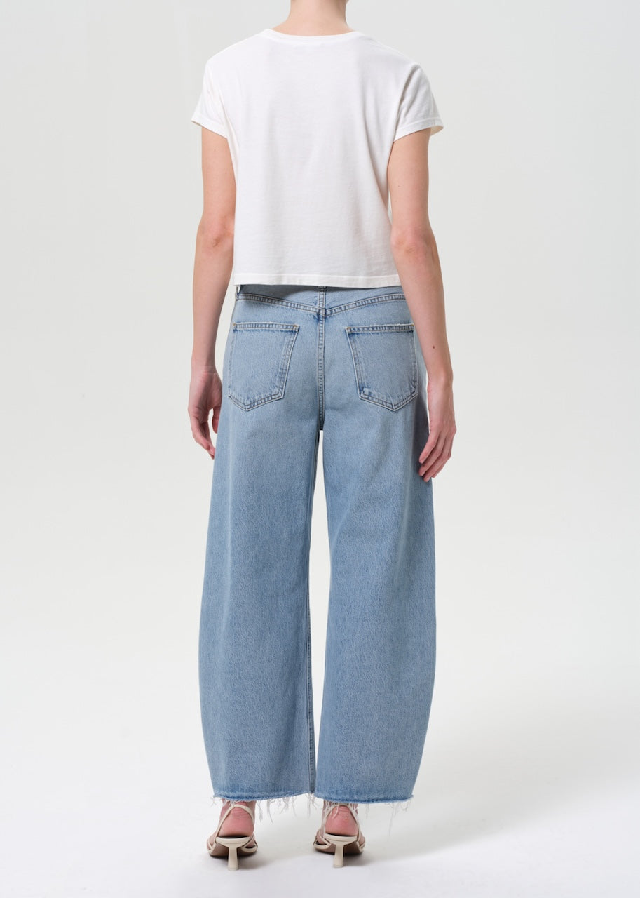 Low Curve Fray Jeans force