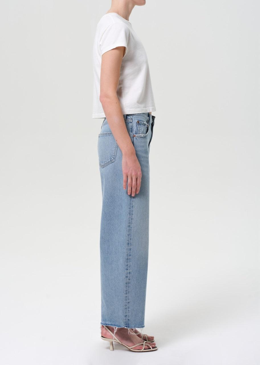 Low Curve Fray Jeans force