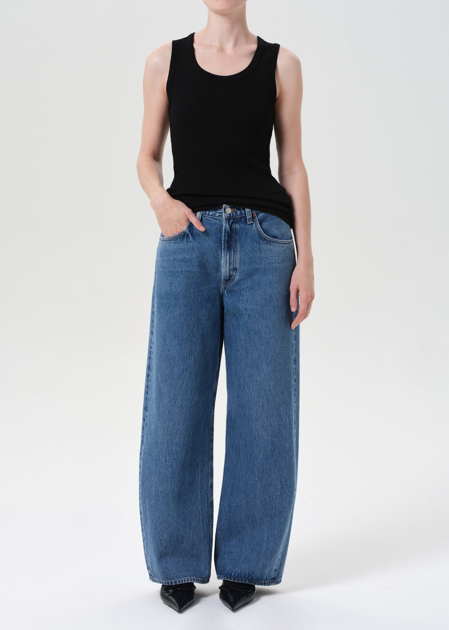 Low Curve Jeans myth