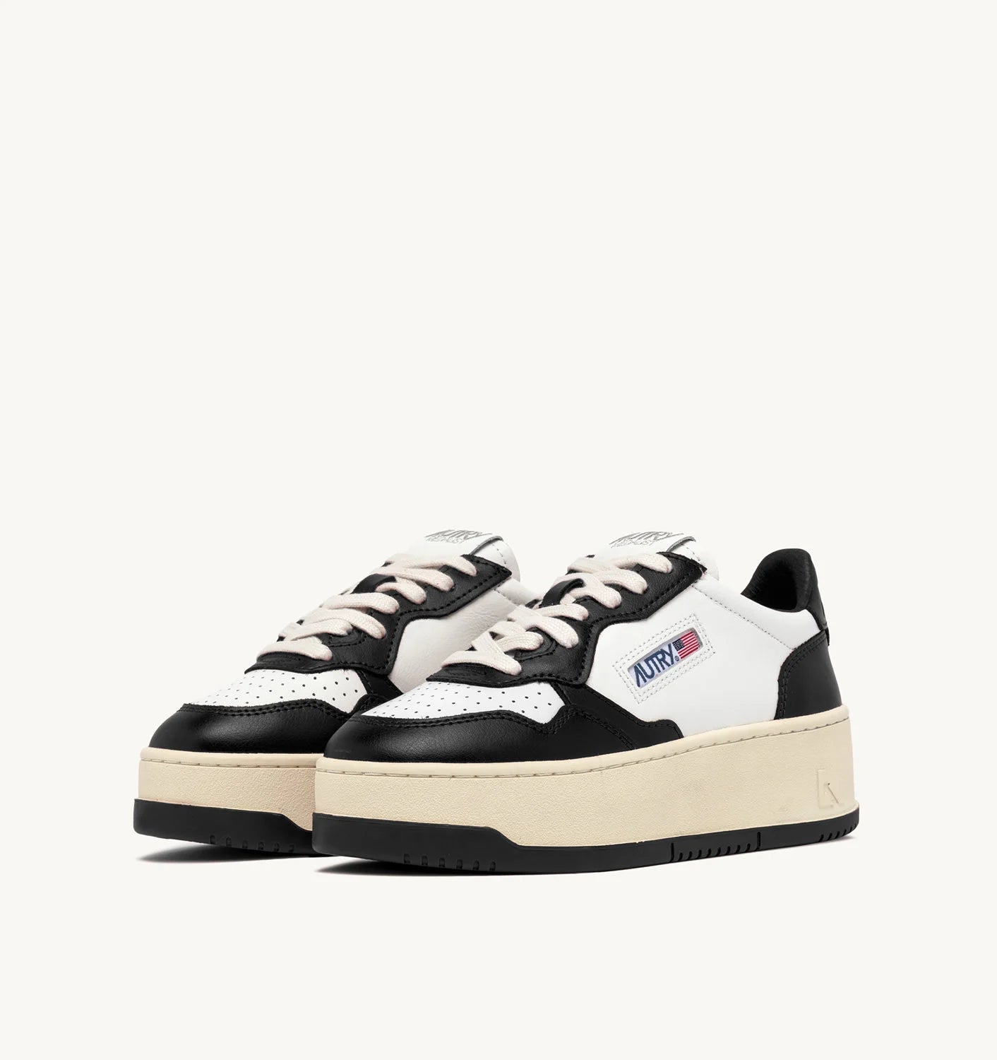 Autry Medalist Platform Sneaker white black