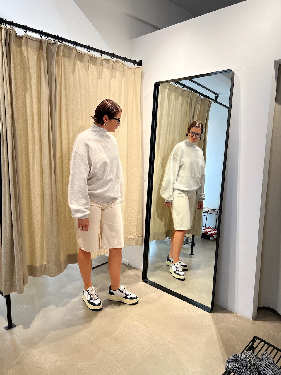 Autry Medalist Platform Sneaker white black