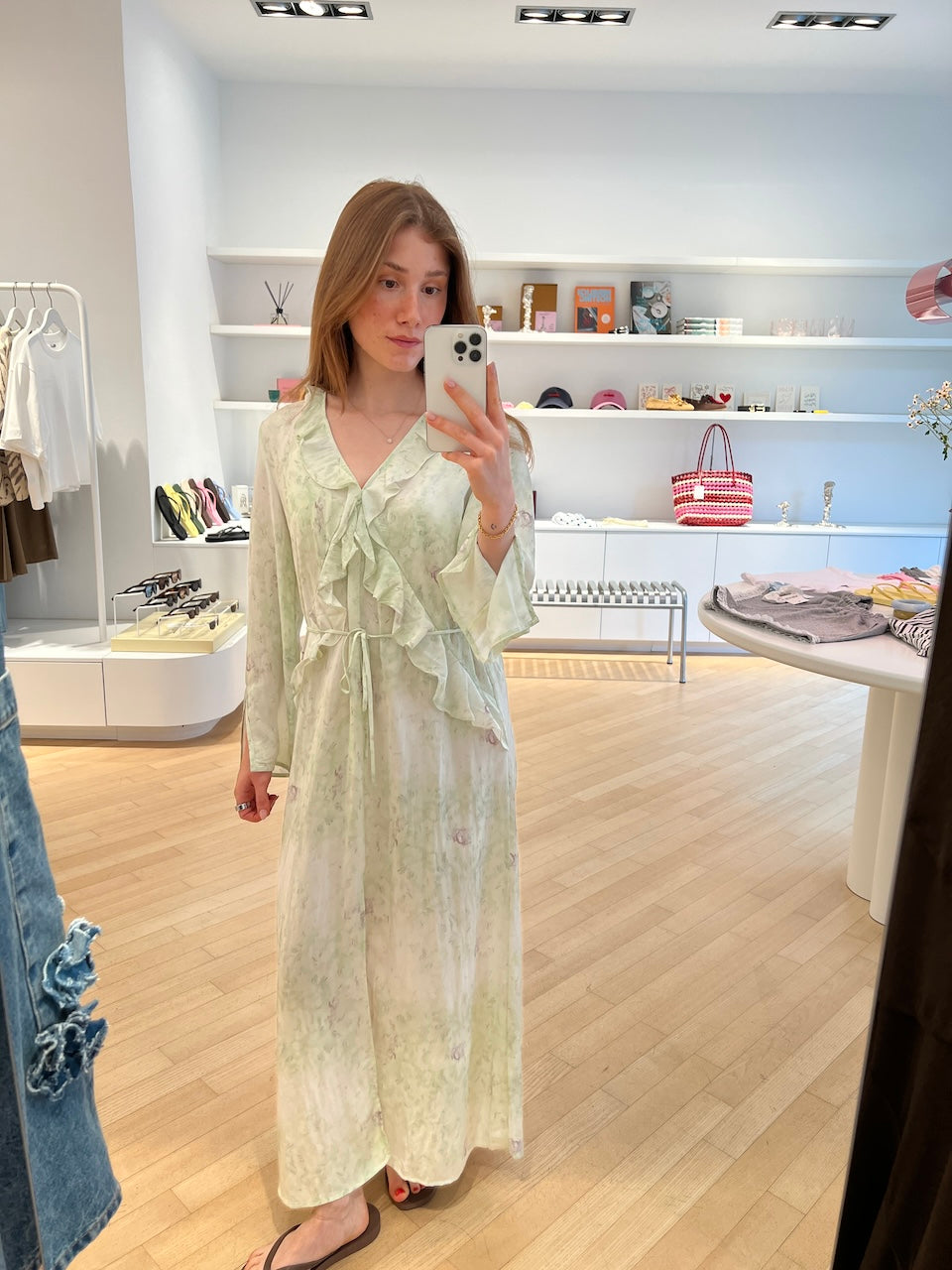 Annia Maxidress distorted green flower