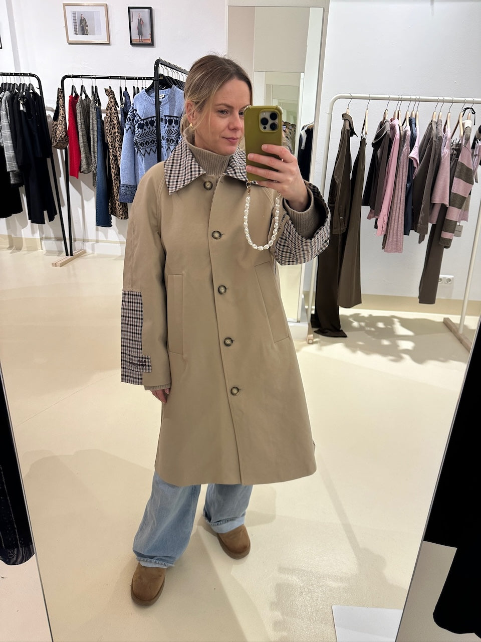 Donnie Trench Coat brown camel check