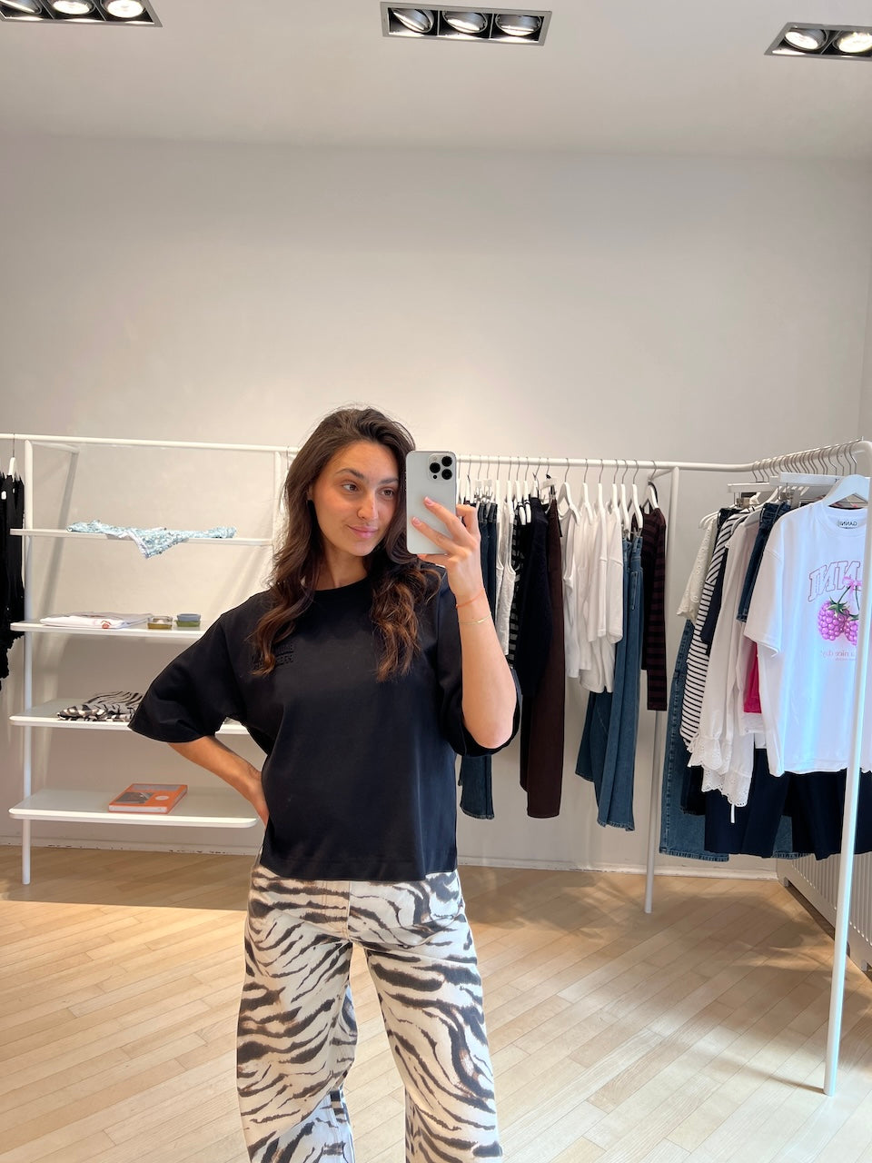 Jiana T-Shirt black