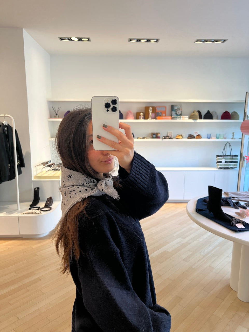 Cashmere Paisley Bandana grey