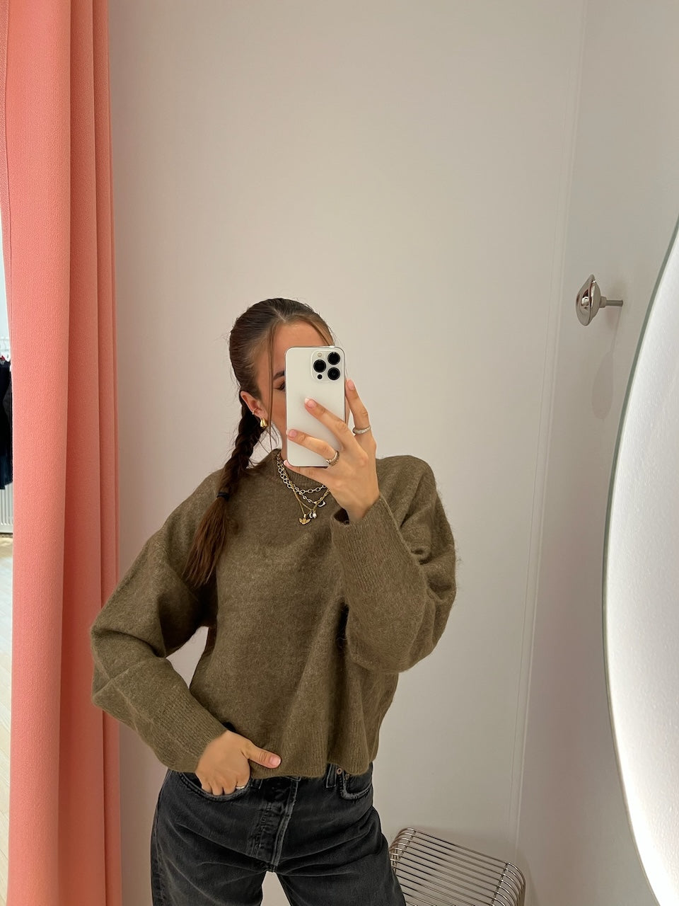 Fluffy Sweater olive green