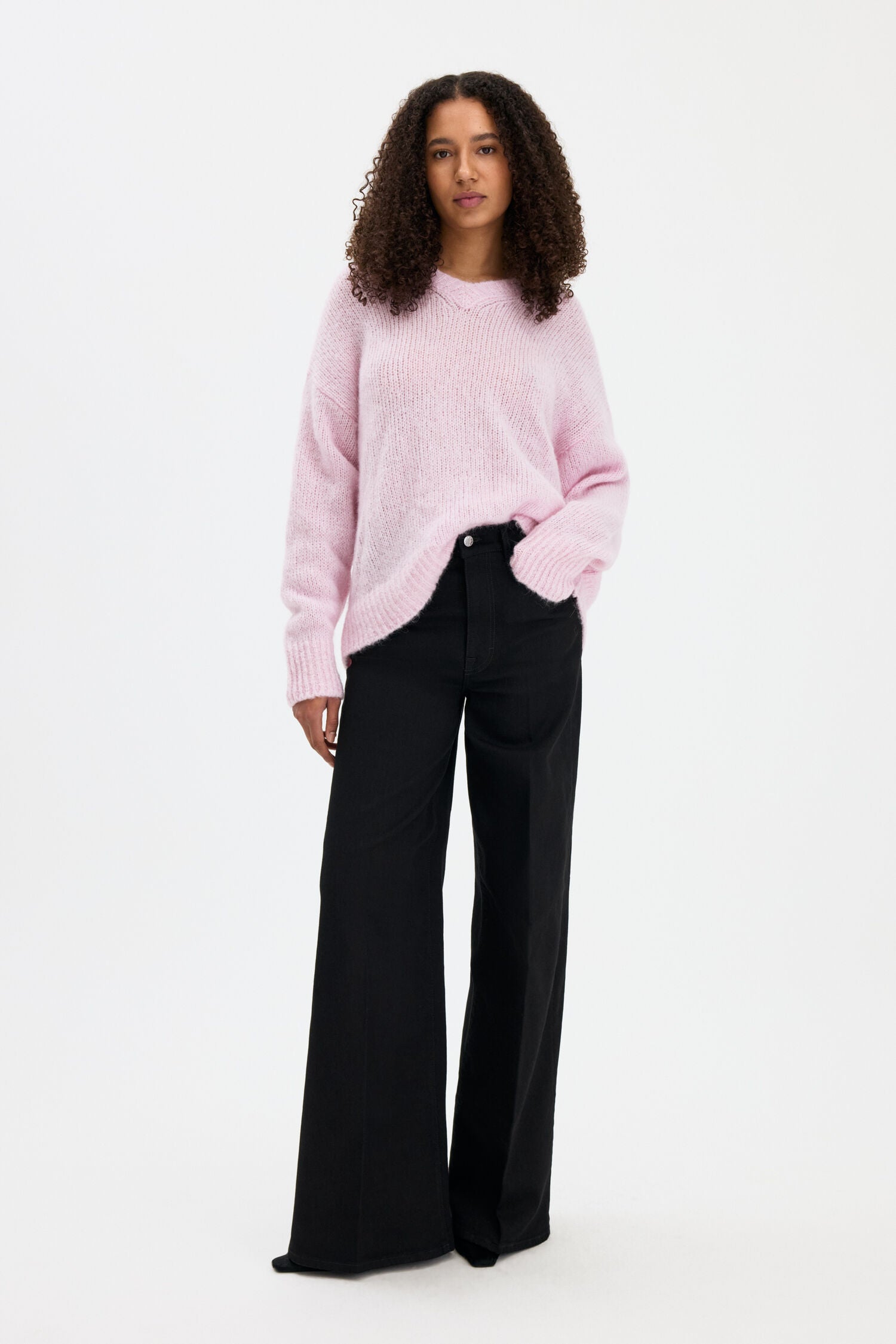 Hairy Alpaca V-Neck Sweater light pink