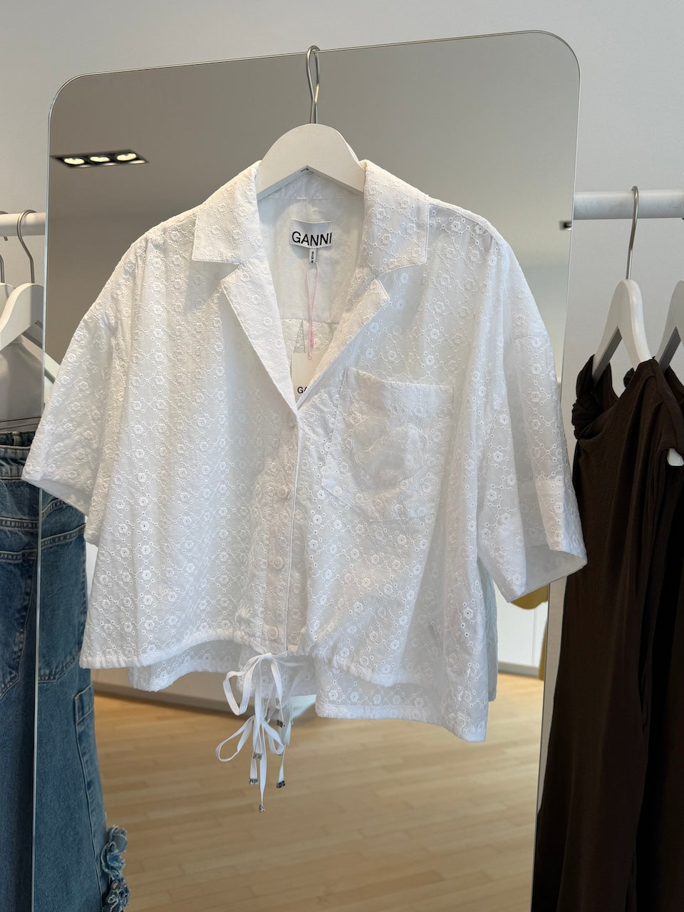 Broderie Anglaise Cropped Bowling Shirt bright white