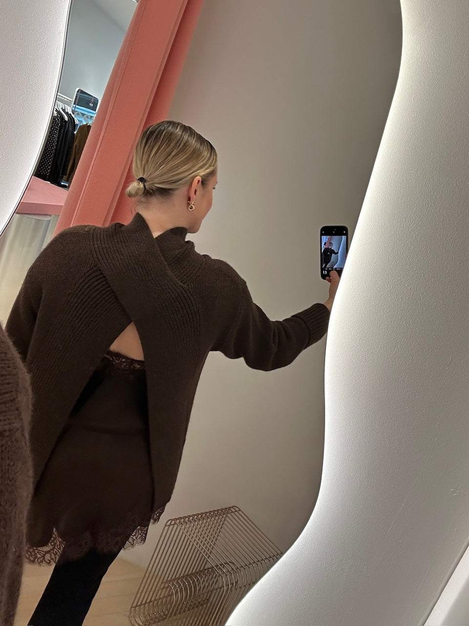 Chunky Yak Mix Open Back Pullover shaved chocolate