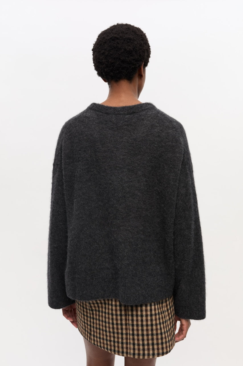 Fine Brushed Alpaca Banana Oversized O-Neck phantom