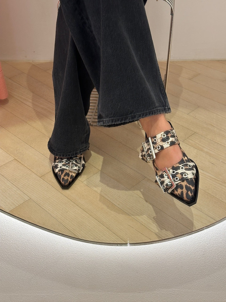Wide Welt Buckle Ballerina Naplack leopard