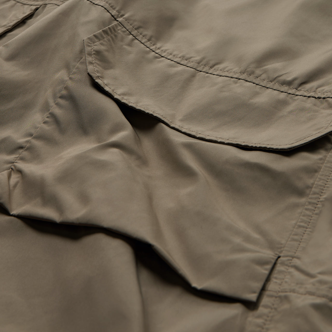 Datro Pants creamy grey
