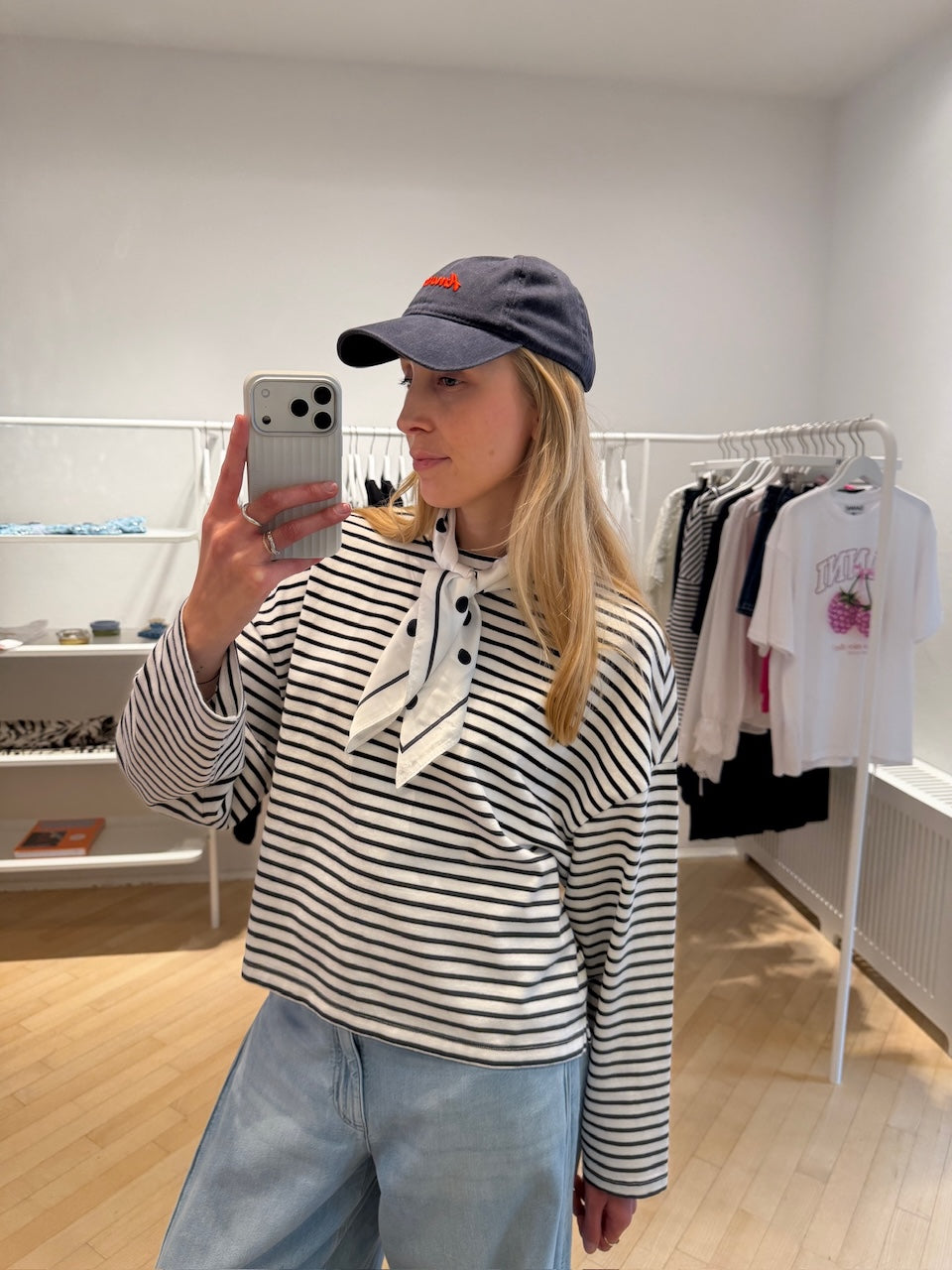 Hampton Crew Deauville navy/white stripe