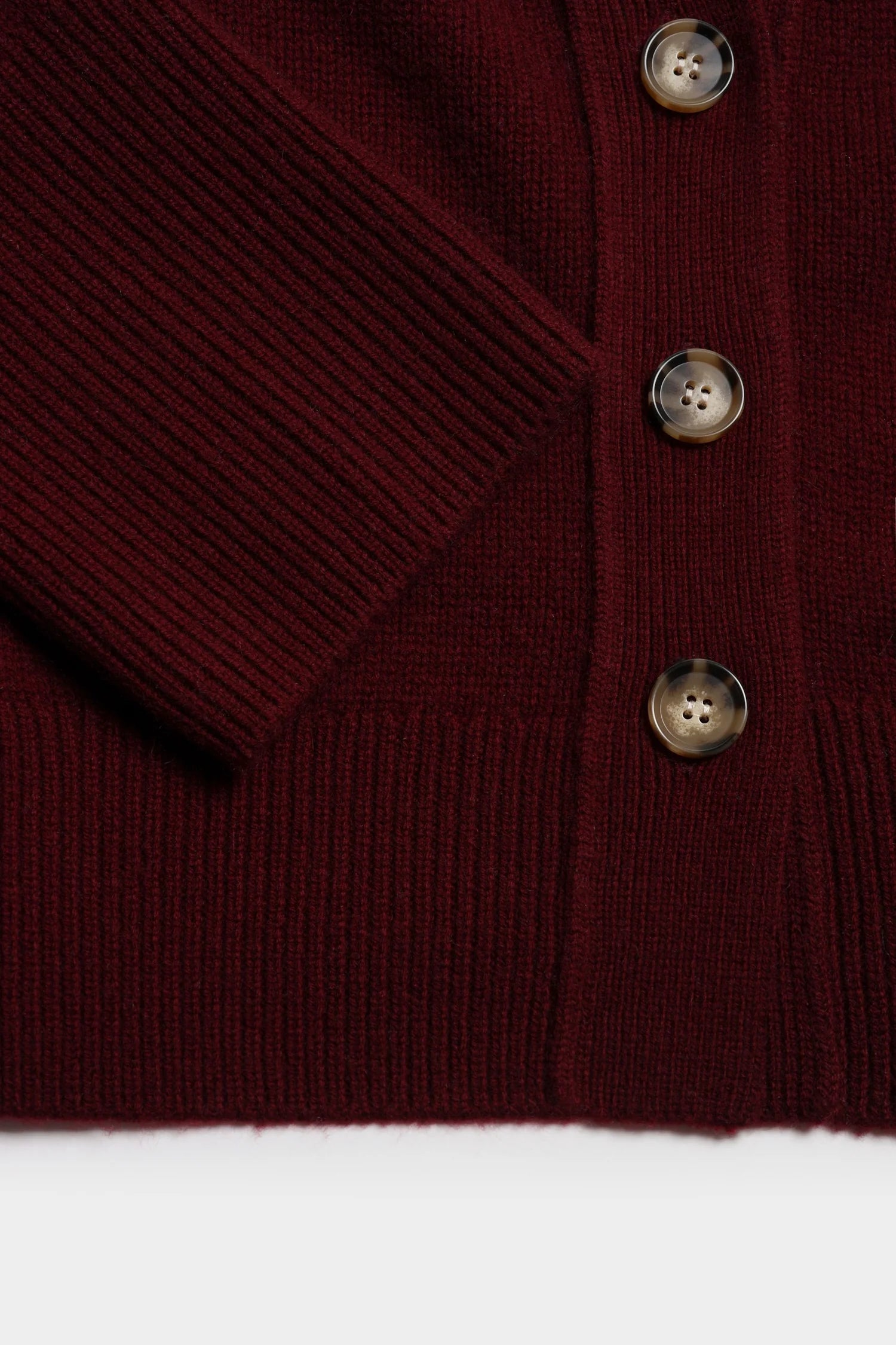 Luce Cardigan wine