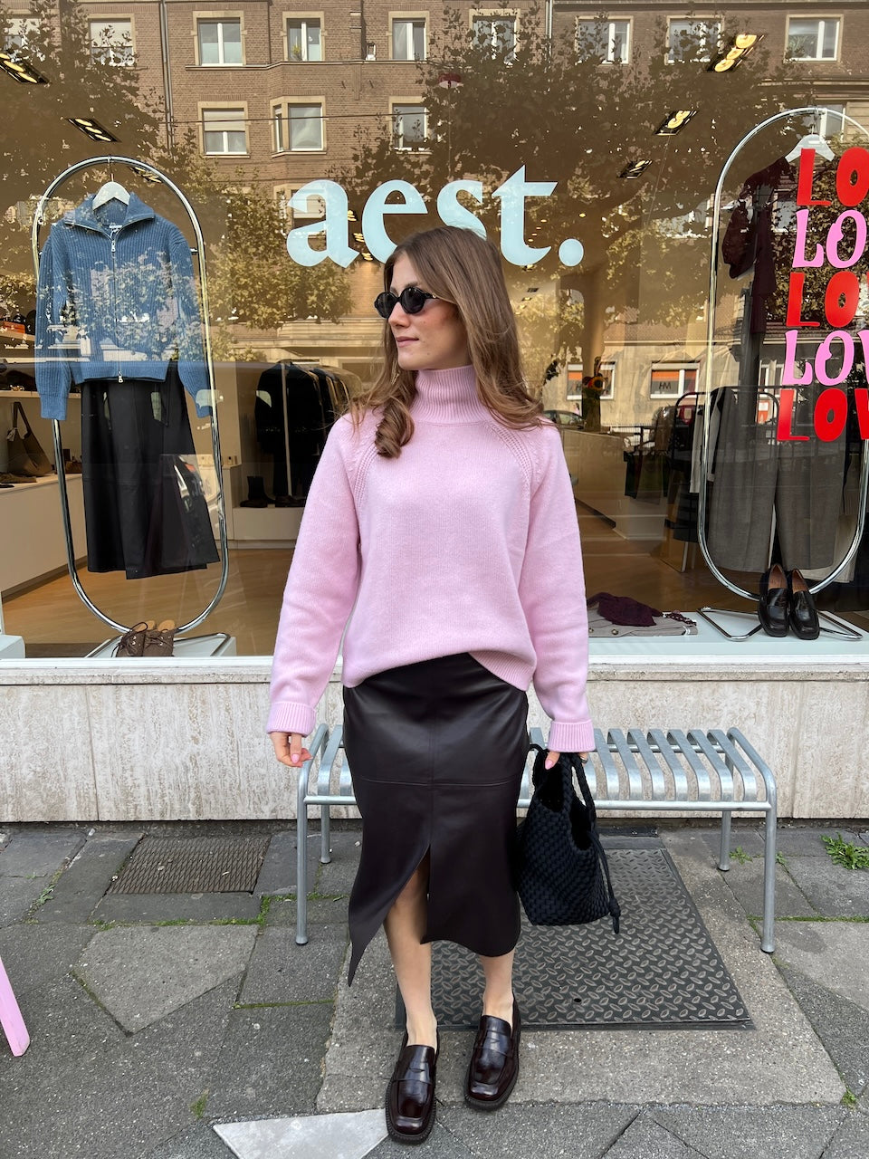 Serena Turtleneck winter rose