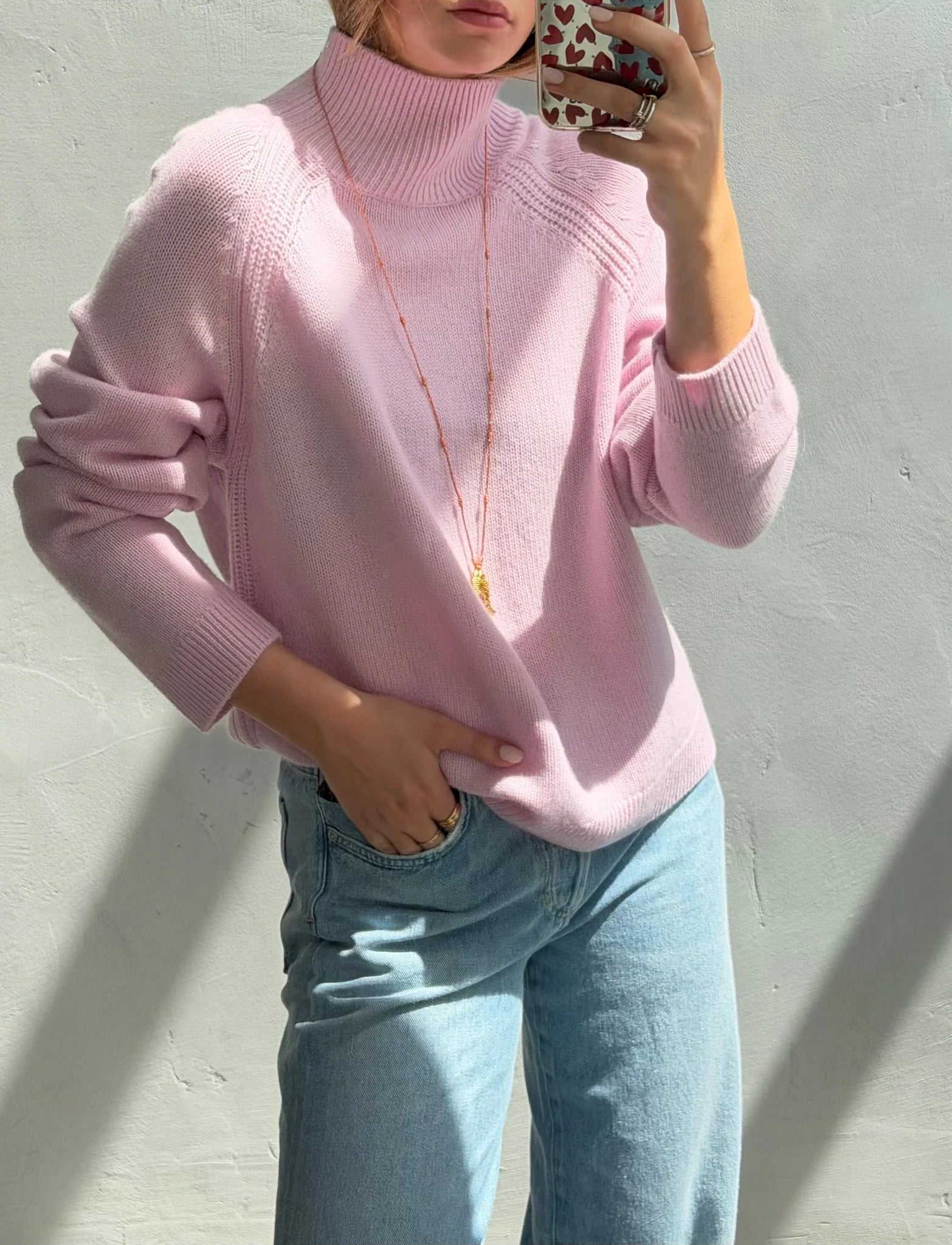 Serena Turtleneck winter rose