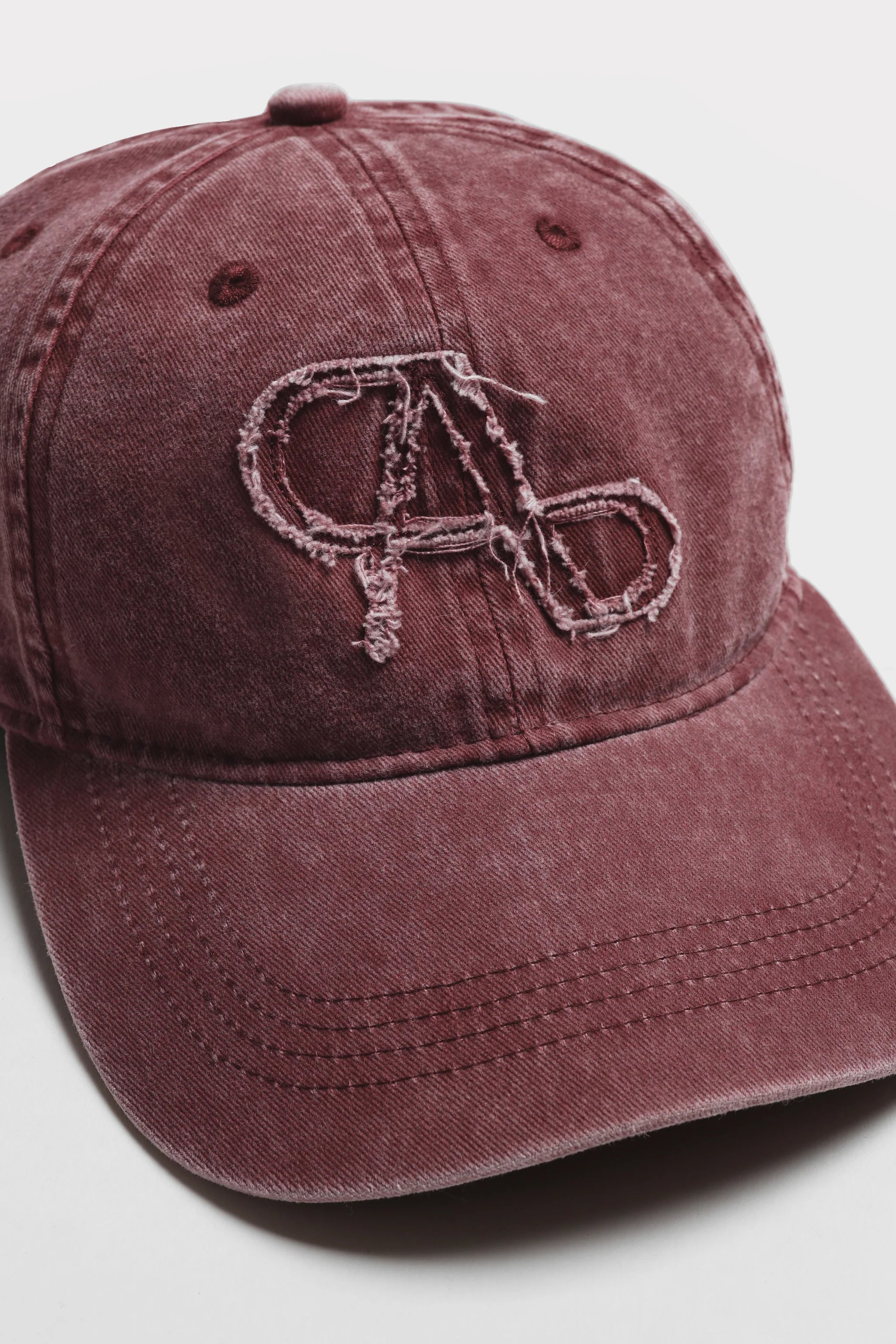 Snake Destroyed Cap washed bordeaux