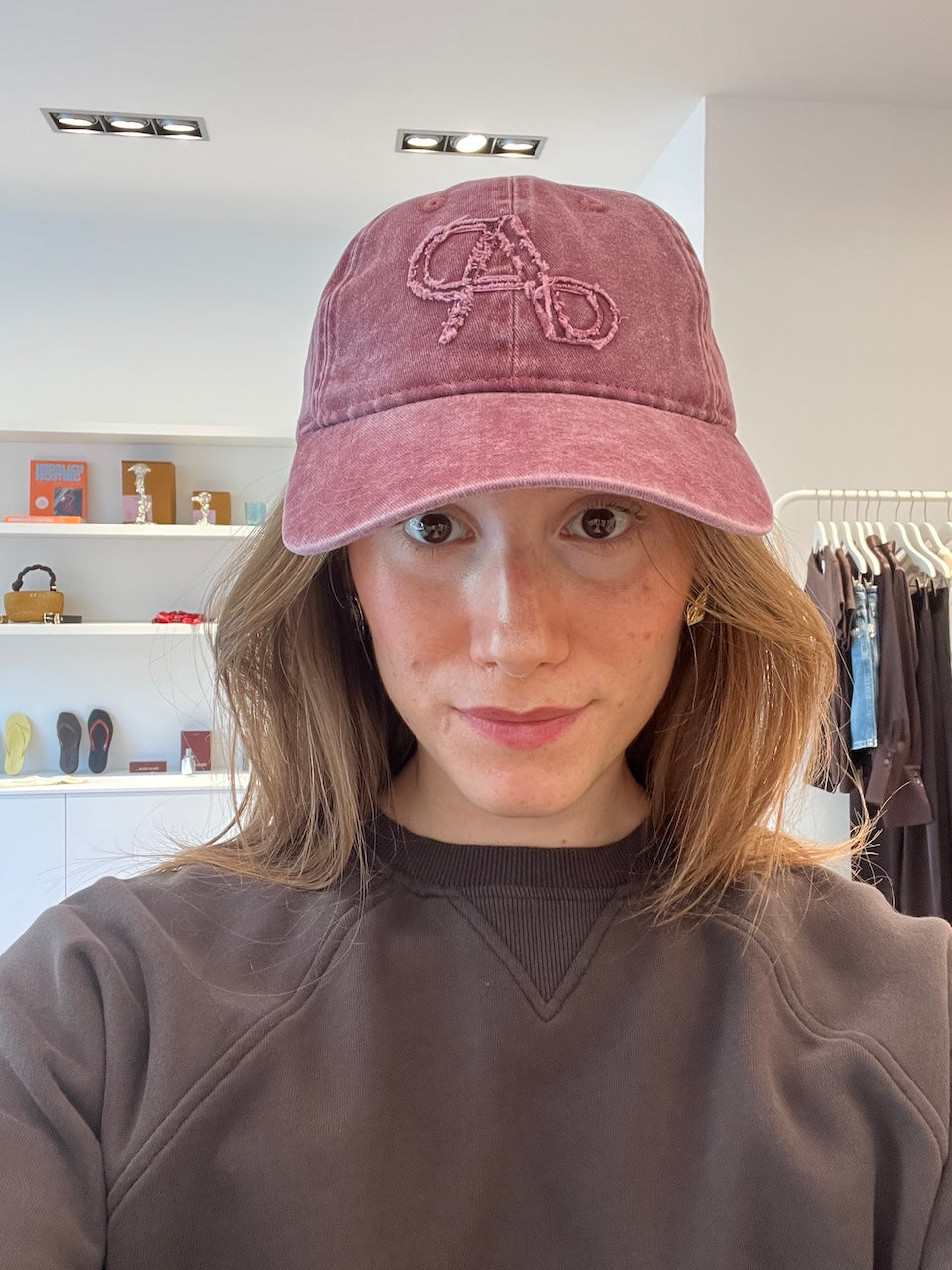 Snake Destroyed Cap washed bordeaux