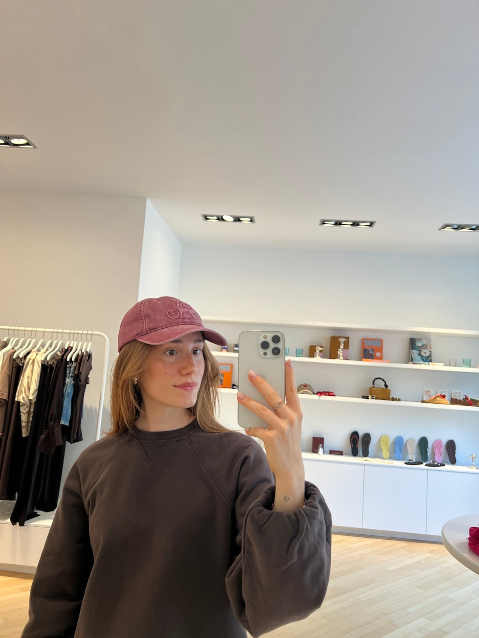 Snake Destroyed Cap washed bordeaux