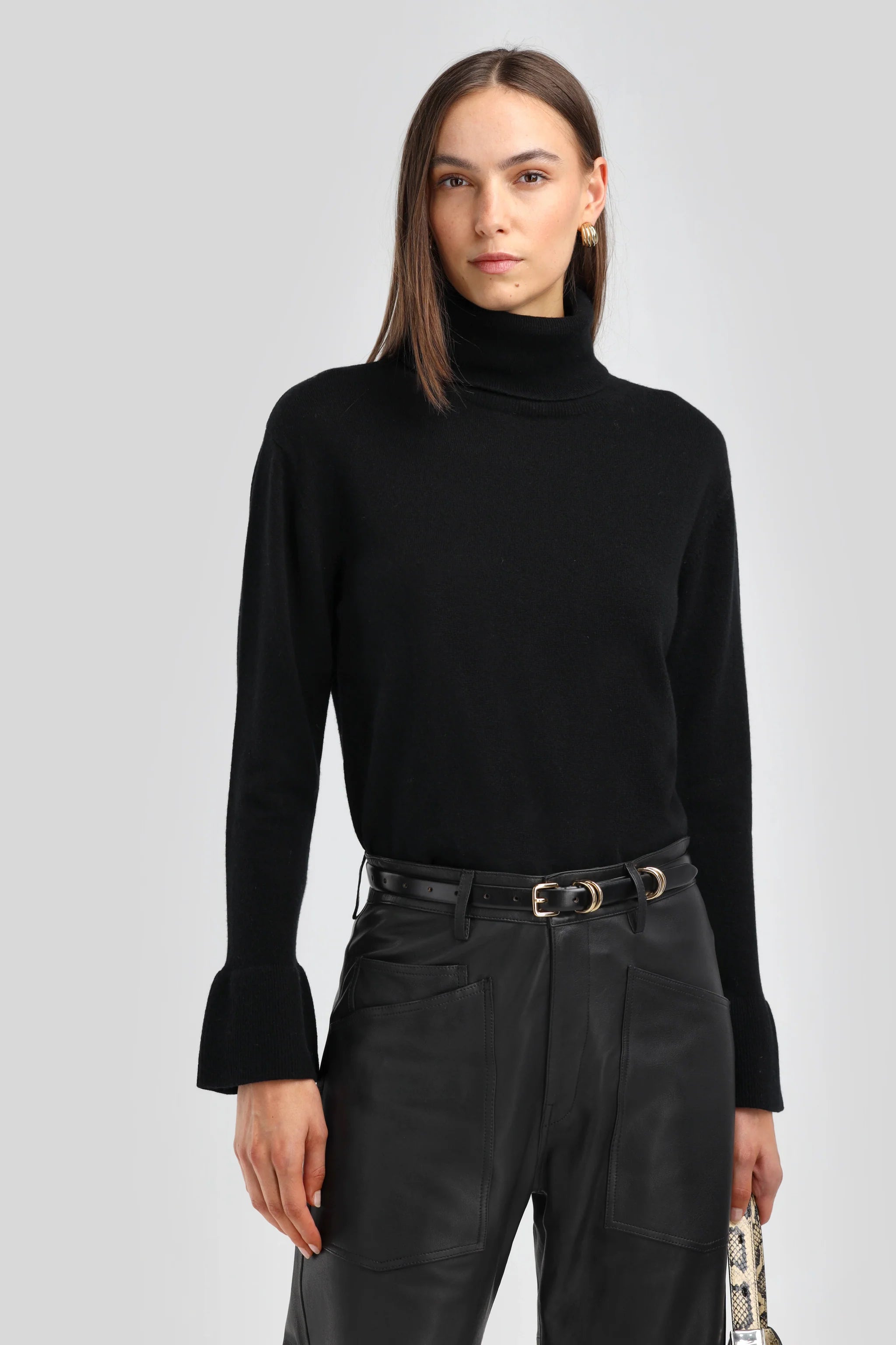 Suave Knit Pullover black