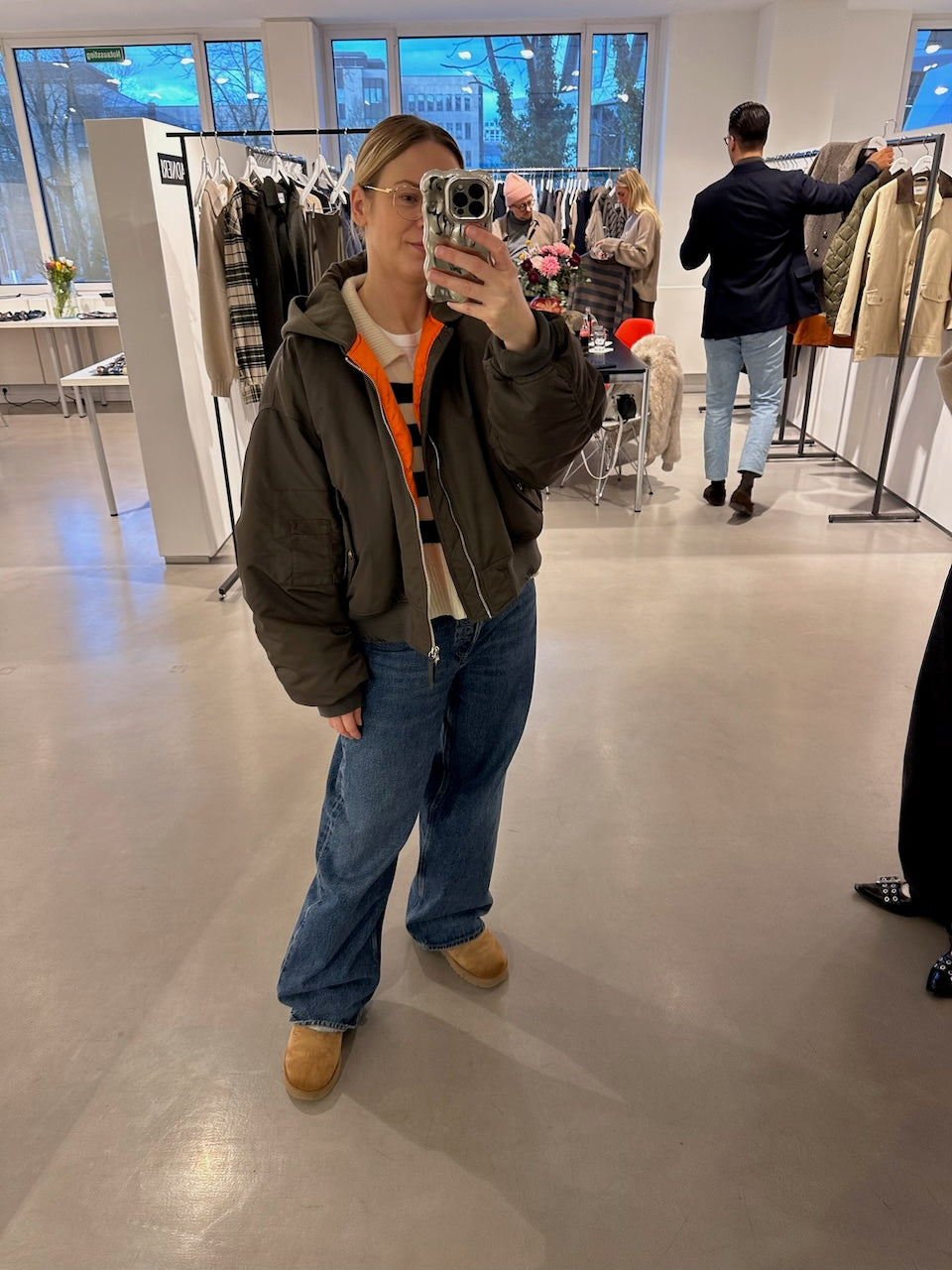 The Getty Bomber Jacket oliv