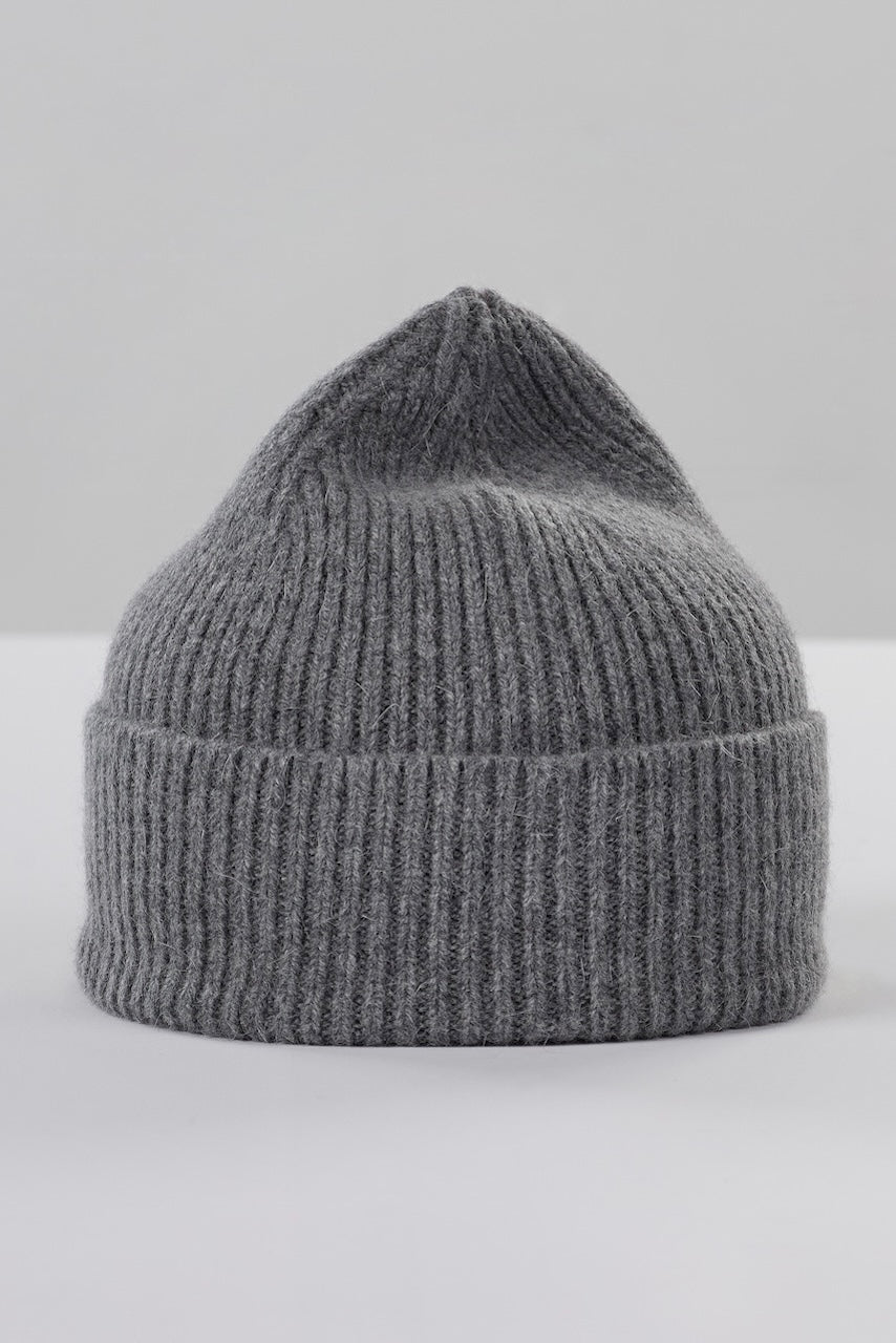 Beanie slate grey