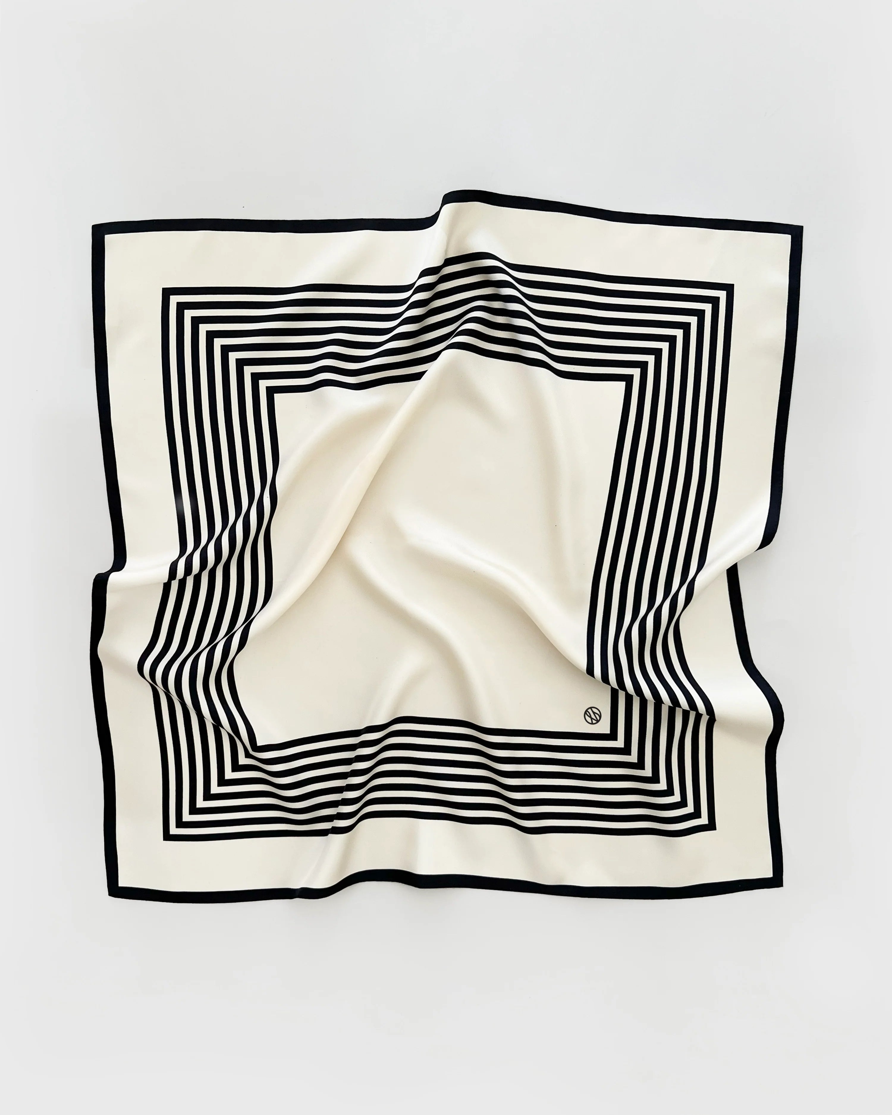 No. 1 Scarf cream/black 65cm