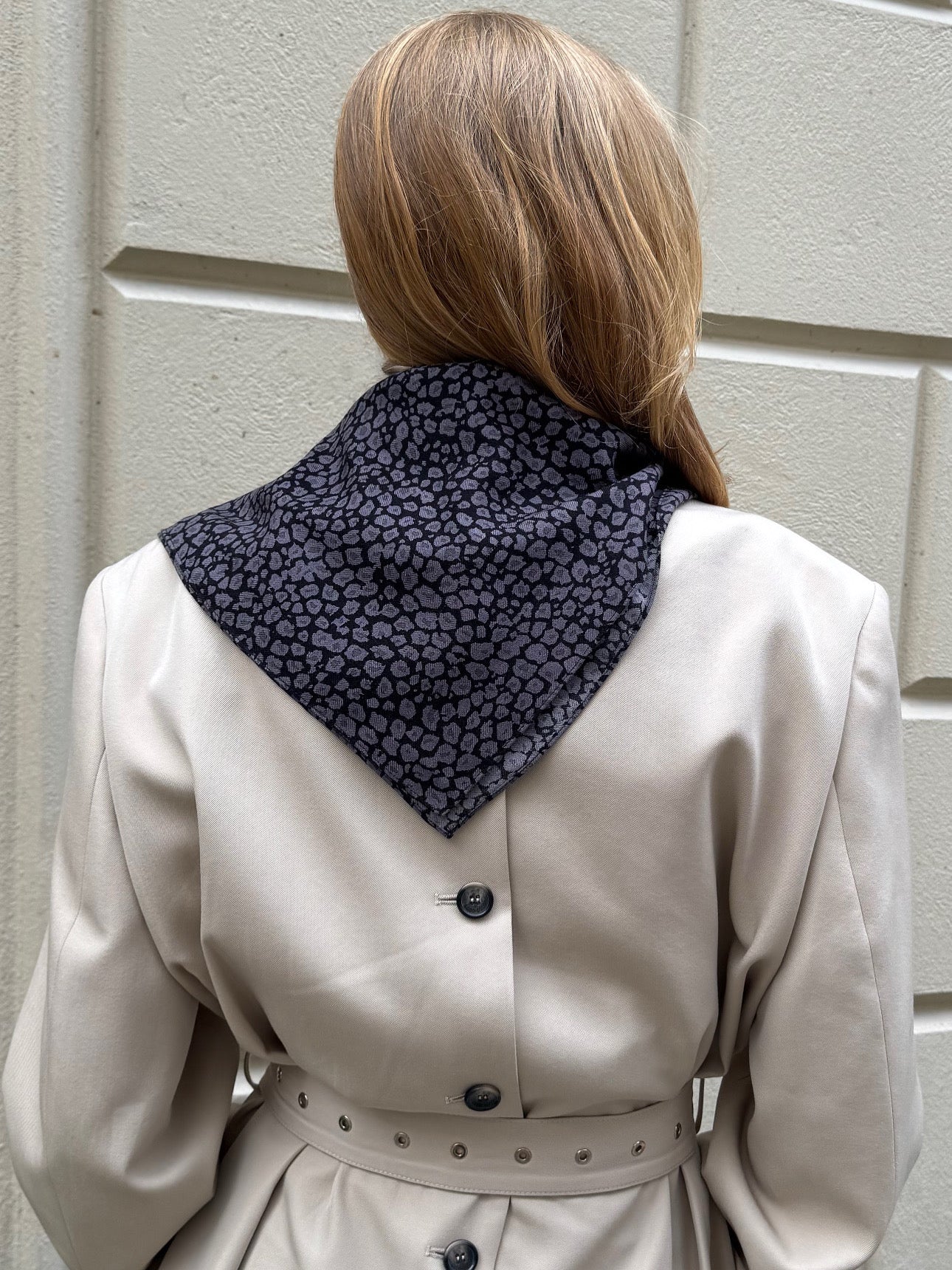 Winter Scarf Leo black & grey