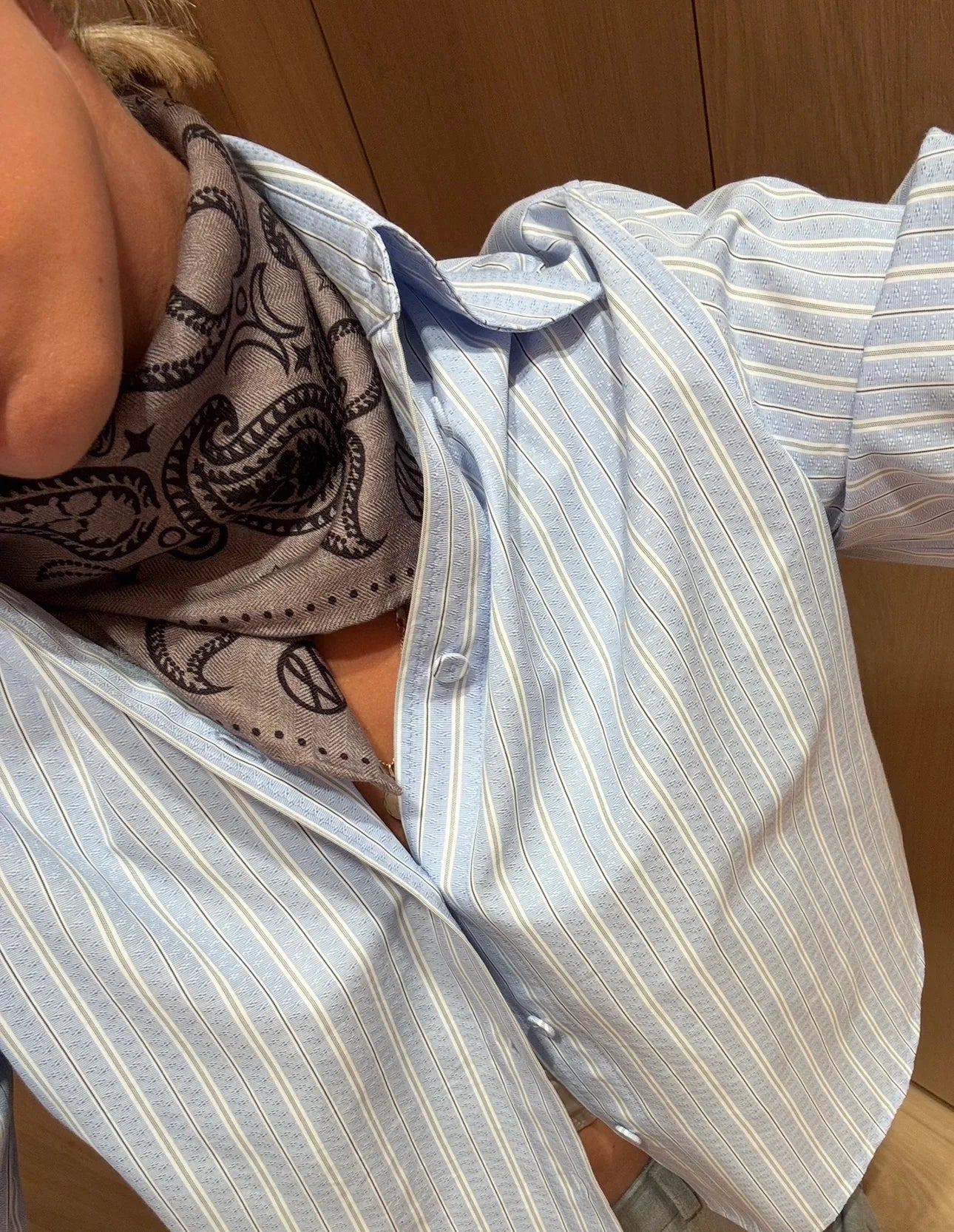 Winter Scarf taupe / black / wine red