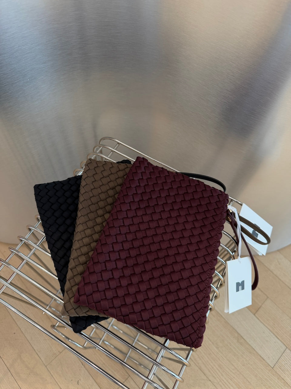 Marrea Clutch di nero