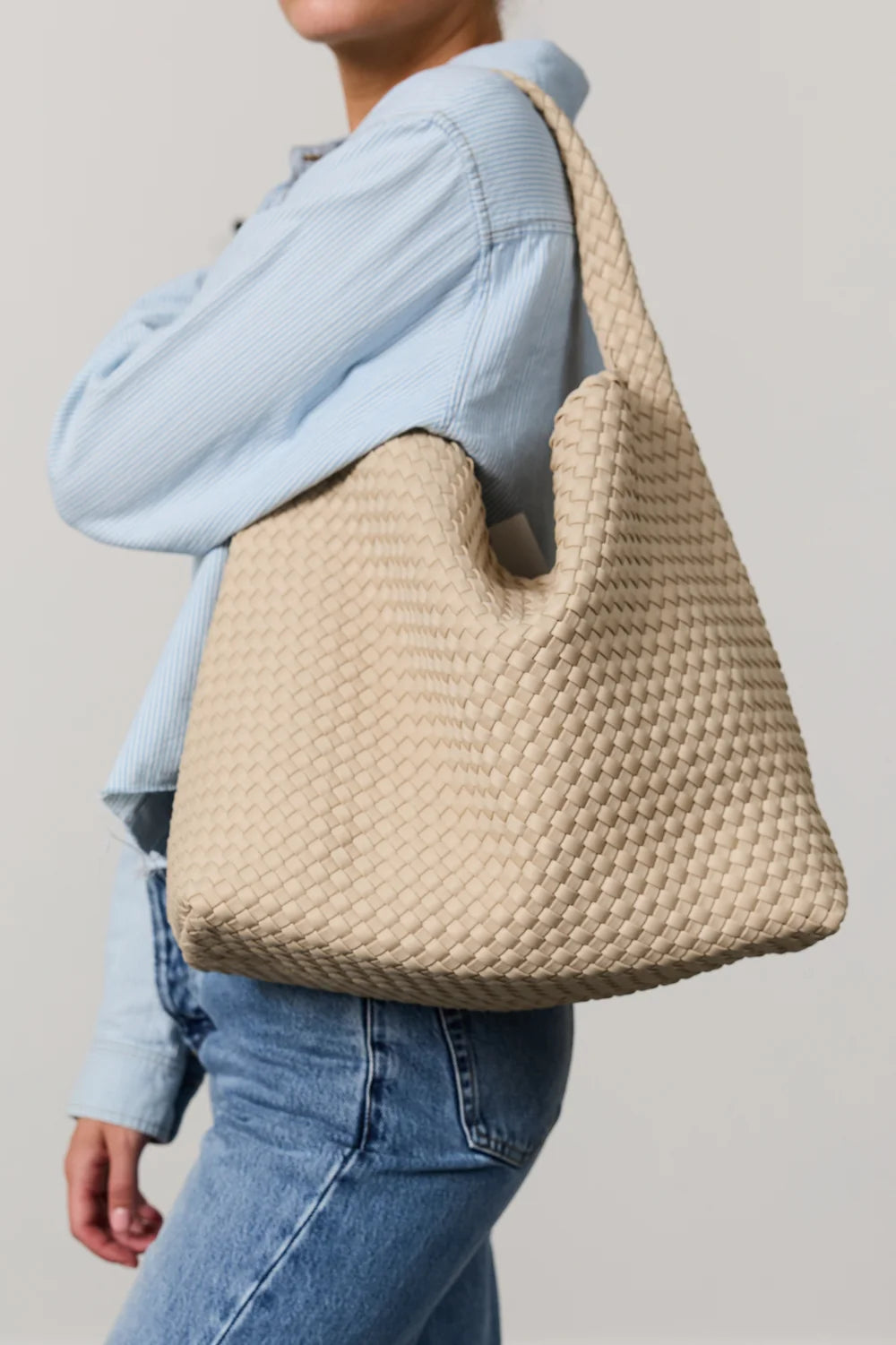 Marrea Large Bucket no tan lines