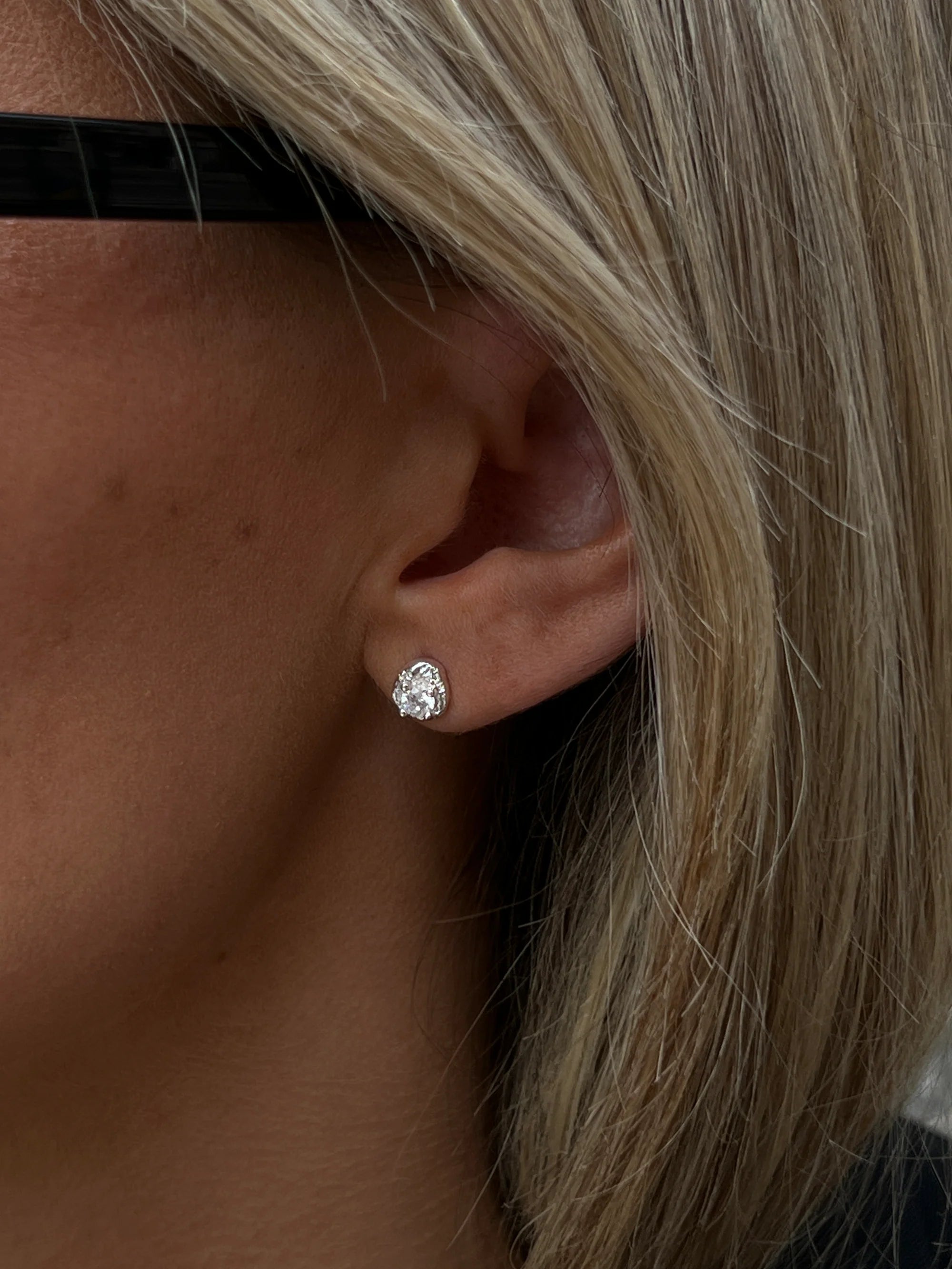 Le Petite Studs silver