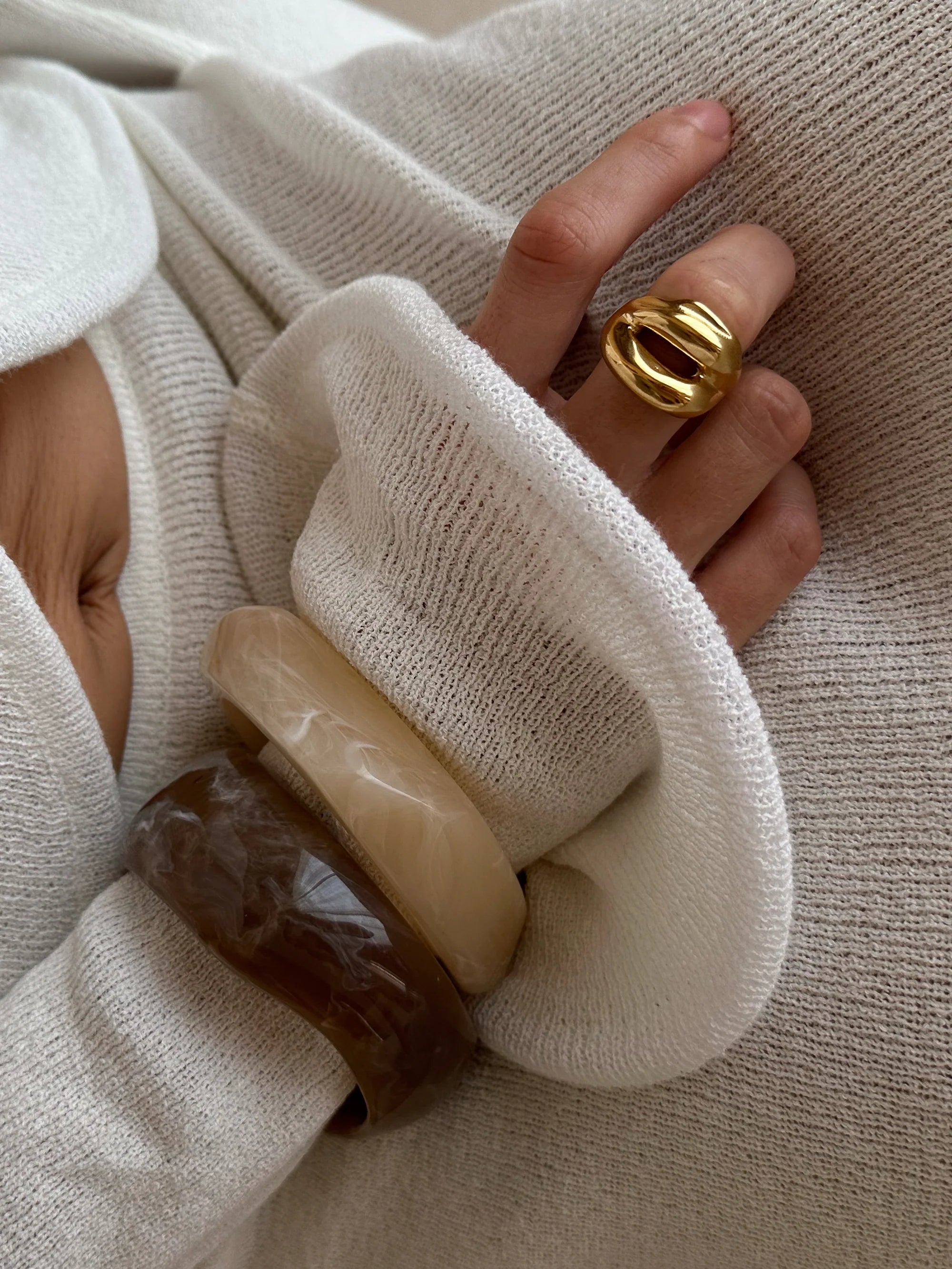 Resin Bangle Bracelet beige