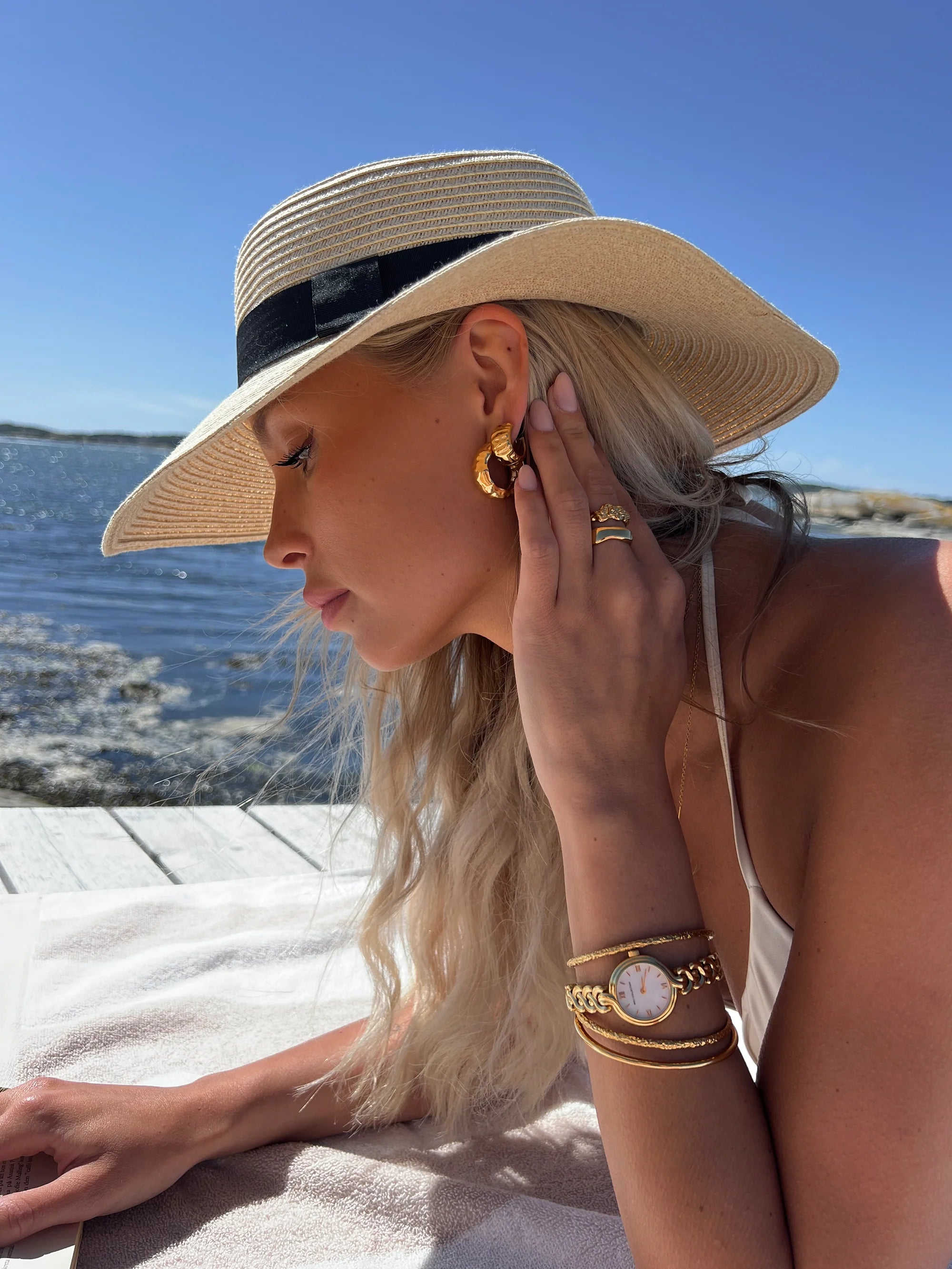 Structured Ring golden