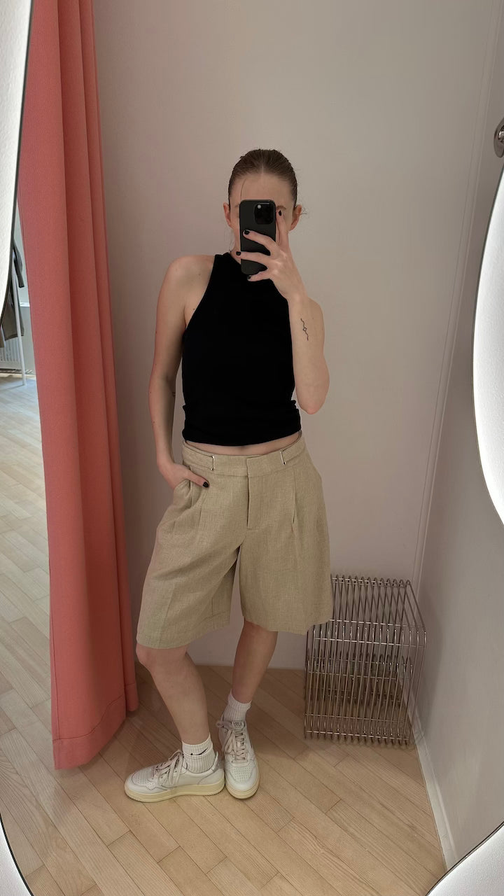 Sorna Highwaist Pleat Shorts tofu beige