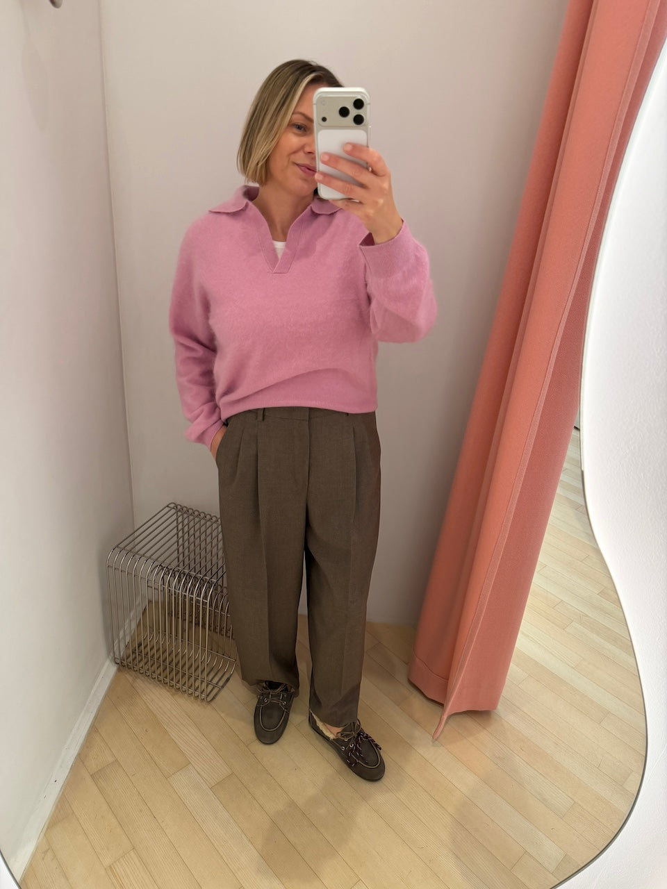 Noa Crop Pants Cashmere Touched Flannel dark sabbia