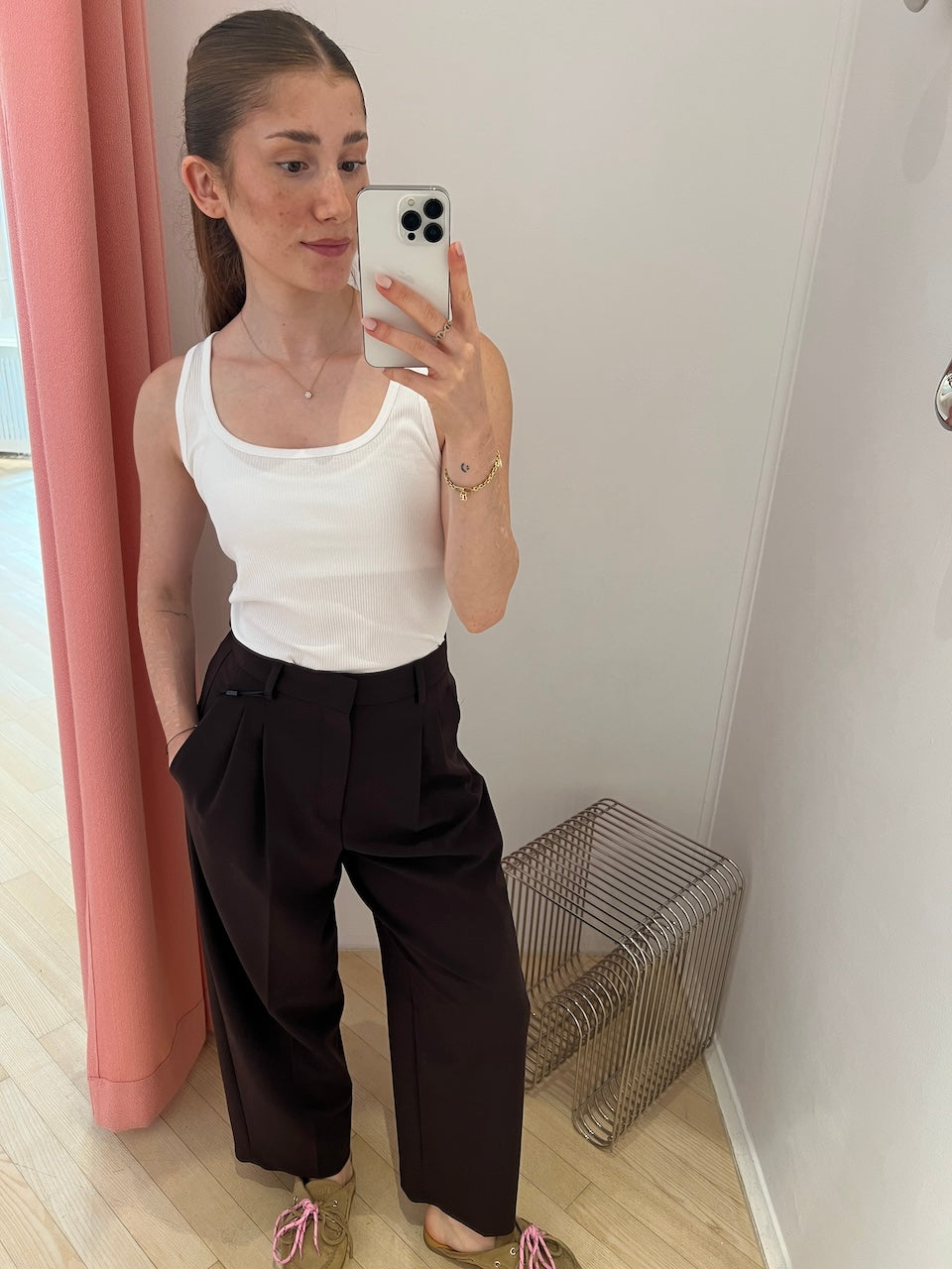 Noa Crop Pants Fluid Cade dark brown