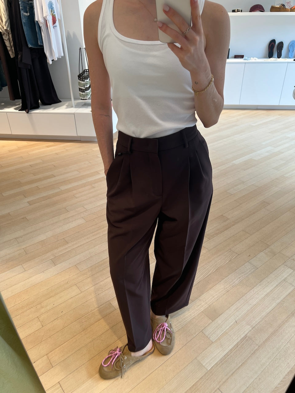 Noa Crop Pants Fluid Cade dark brown
