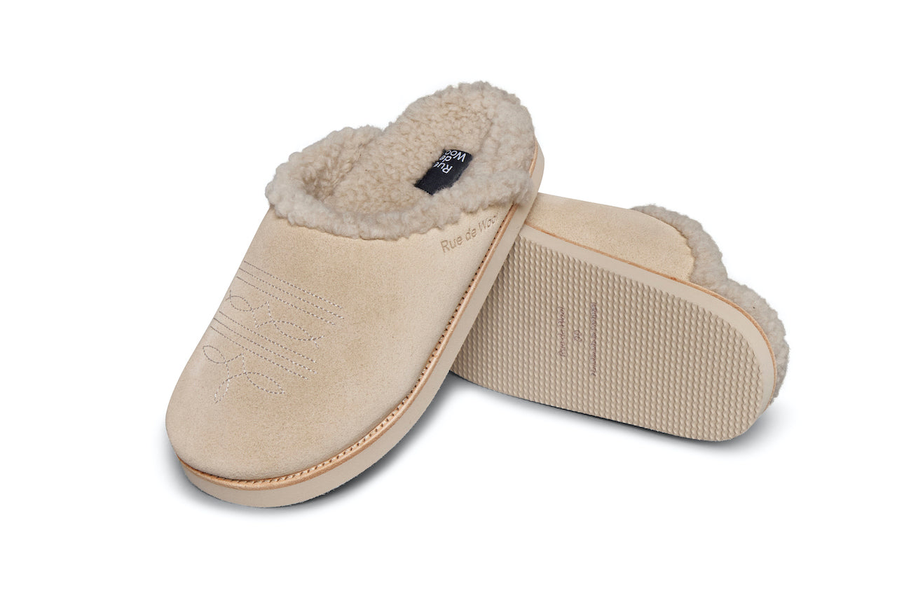 Mules embroidery sand