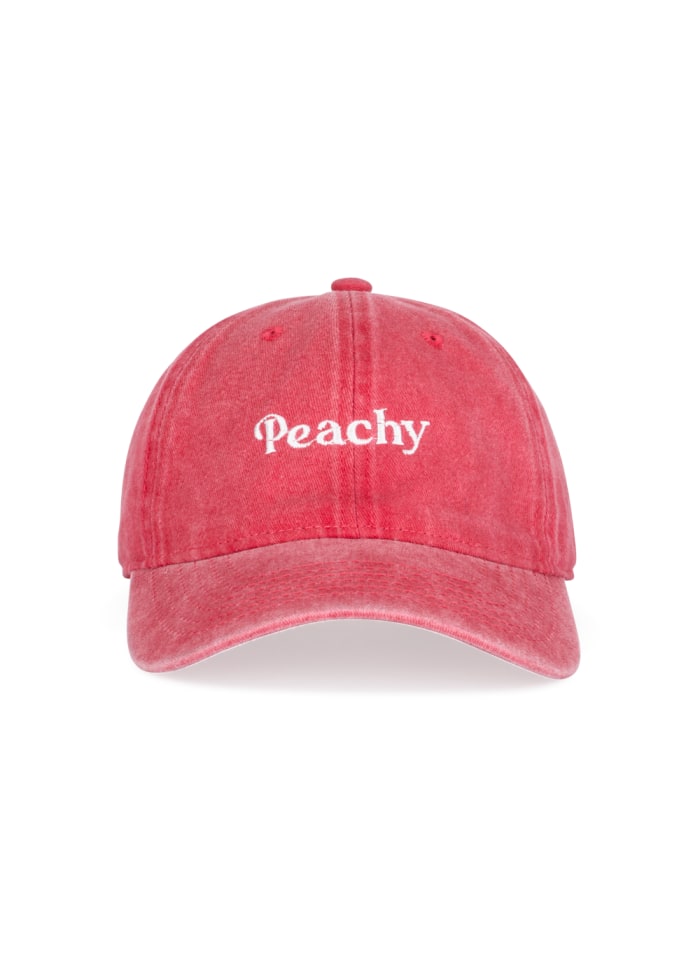 Cap washed red peachy