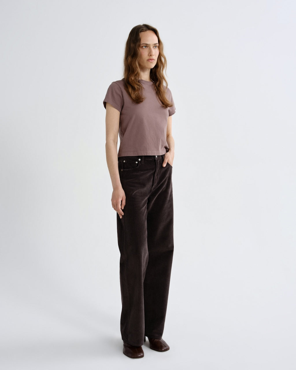 Adine Shrunken Tee mauvine von AGOLDE – Ansicht 4