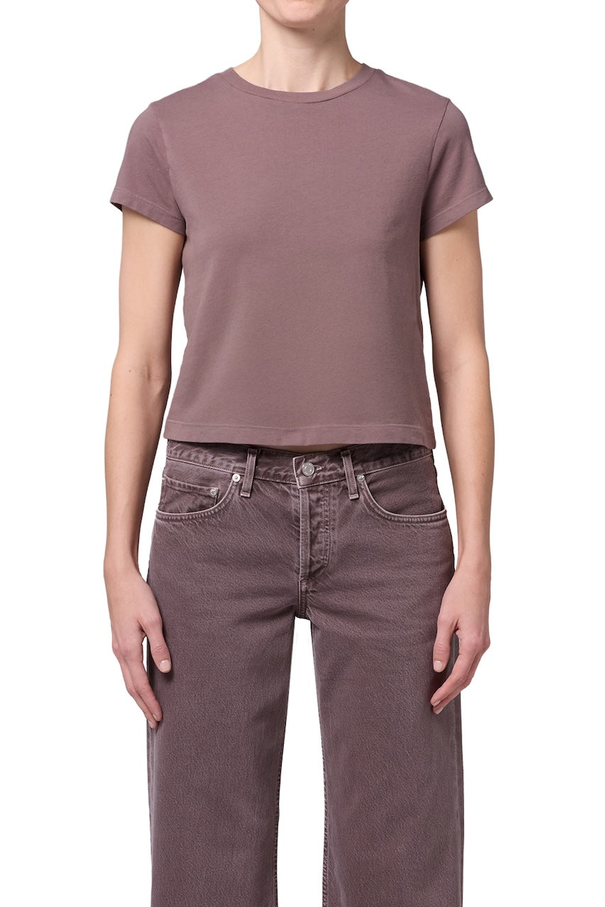 Adine Shrunken Tee mauvine von AGOLDE – T-Shirt, mauve-braun
