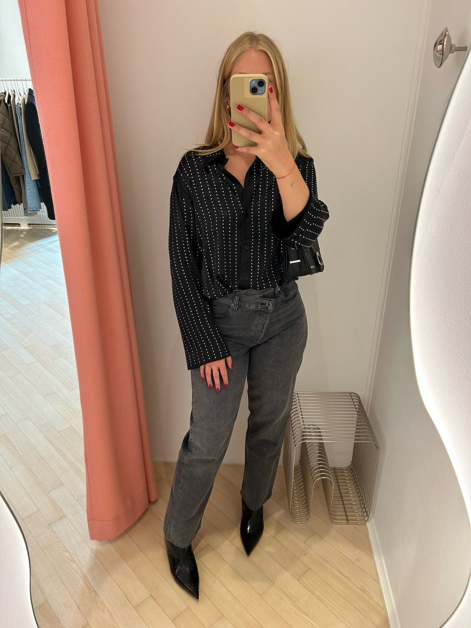 Criss Cross Jeans synchronize