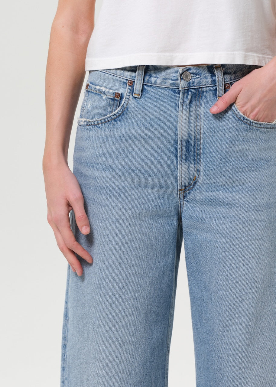 Low Curve Fray Jeans force