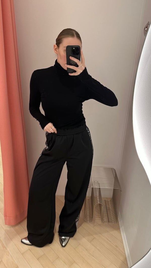 Pascale Turtleneck black