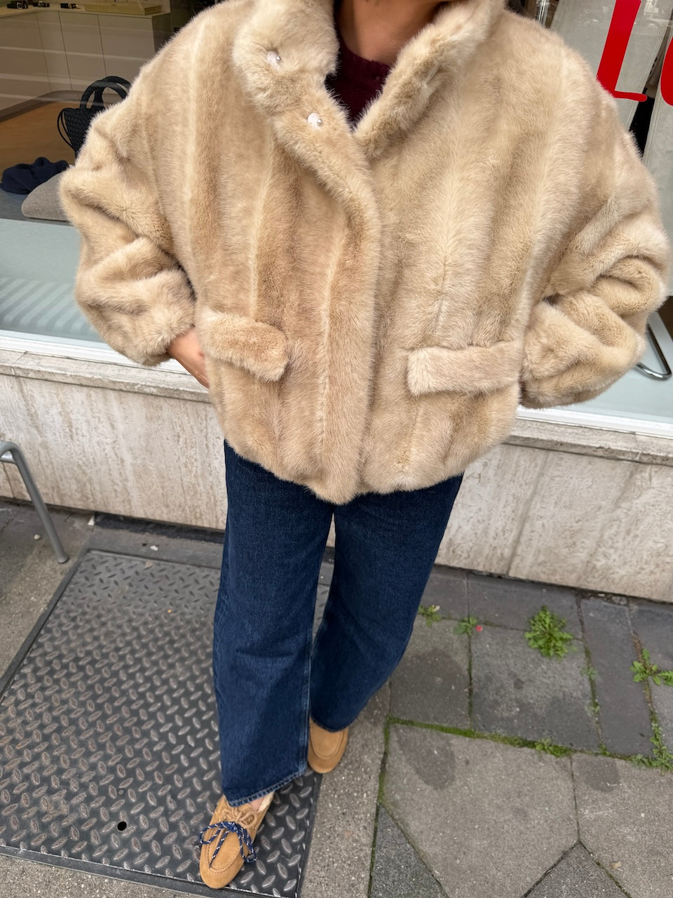 Iris Shaved Mink Bomber latte multi