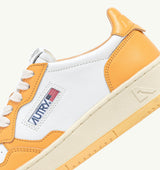 Autry Medalist Sneaker bicolor buff orange