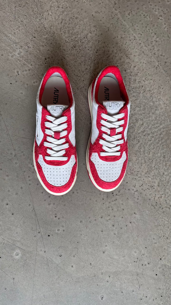 Autry Medalist Sneaker hairy red