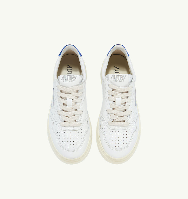 Autry Medalist Sneaker white metallic blue