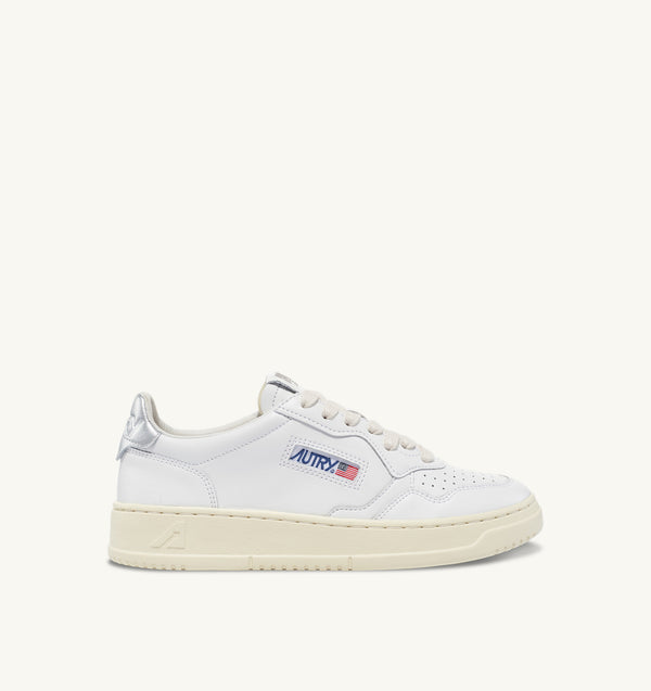 Autry Medalist Sneaker white silver